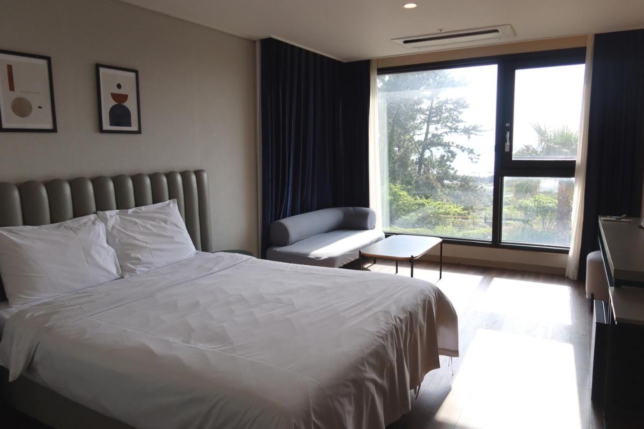 Hotel Seogwipean Szogüpho Kültér fotó