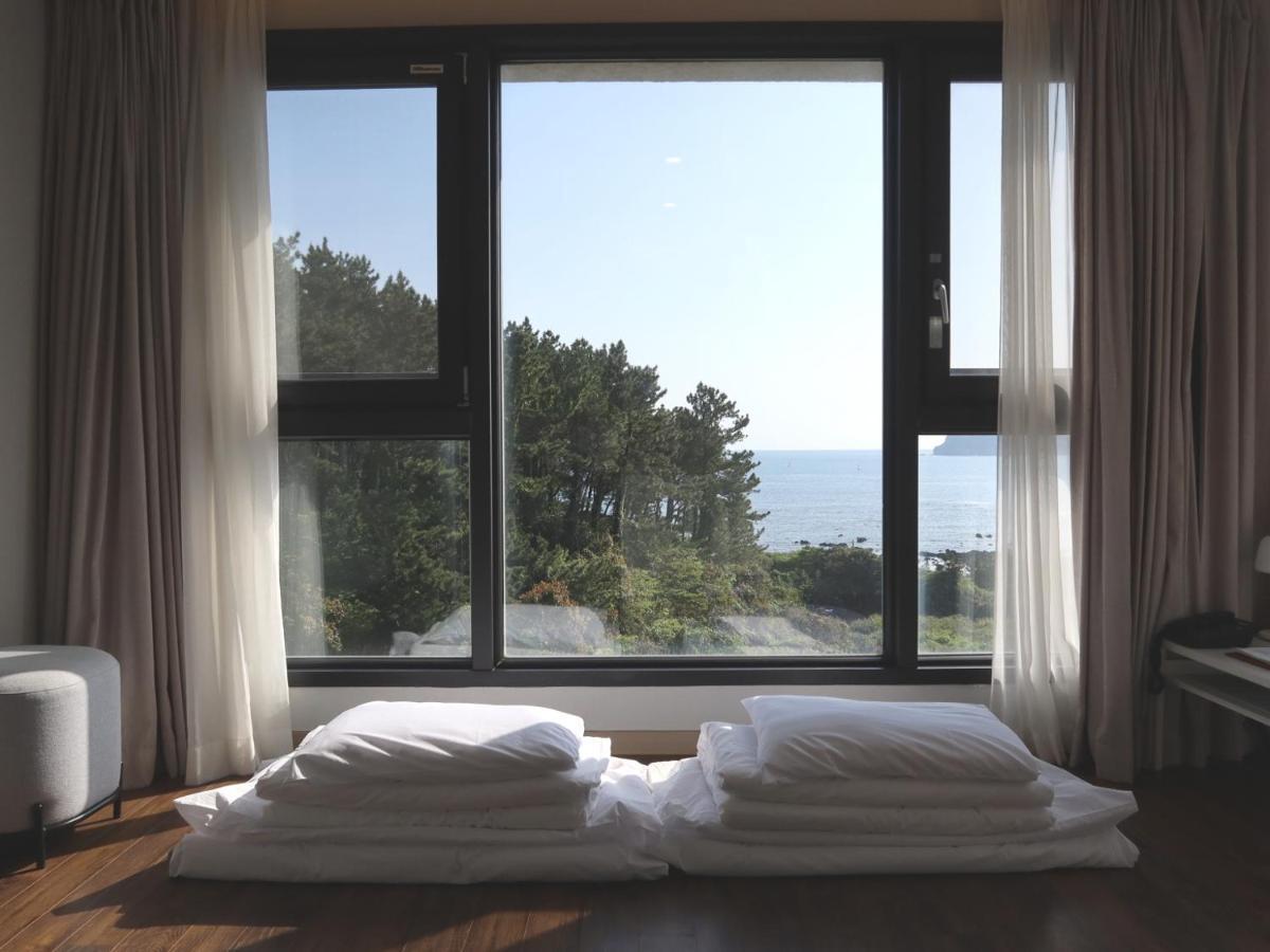Hotel Seogwipean Szogüpho Kültér fotó