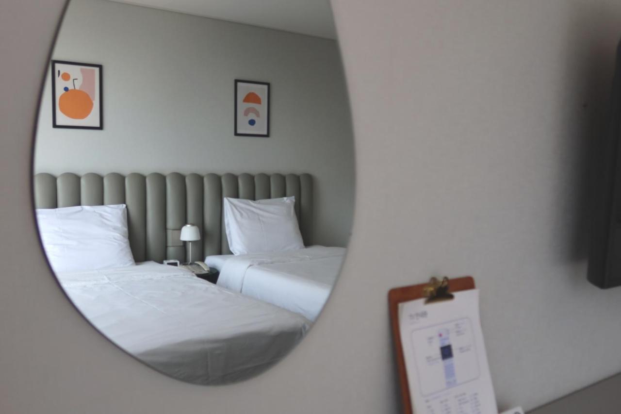 Hotel Seogwipean Szogüpho Kültér fotó